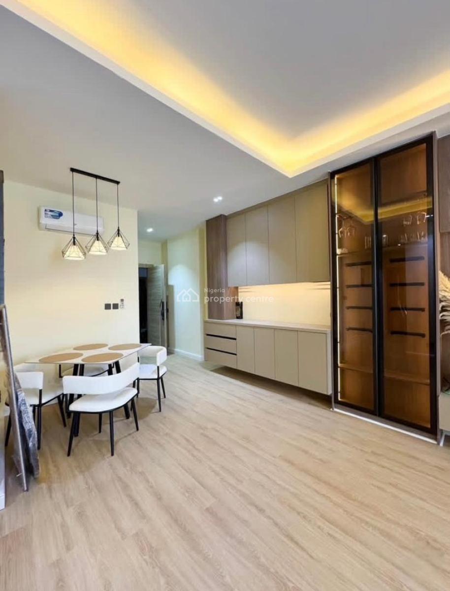 2 Bedroom Apartment with Elevator, Victoria Island (vi), Lagos, Flat / Apartment for Sale