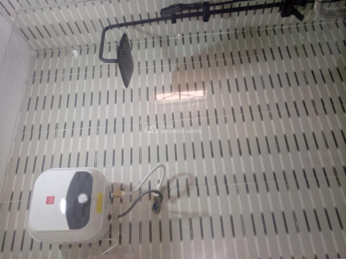 Beautiful Miniflat in a Very Serene Neighborhood, Off Adelabu Street, Surulere, Lagos, Mini Flat (room and Parlour) Short Let