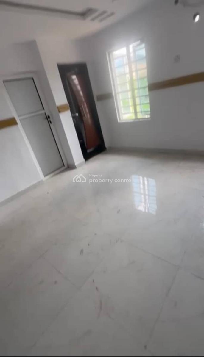 Lovely 2bedroom Flat, Mende, Maryland, Lagos, Flat / Apartment for Rent