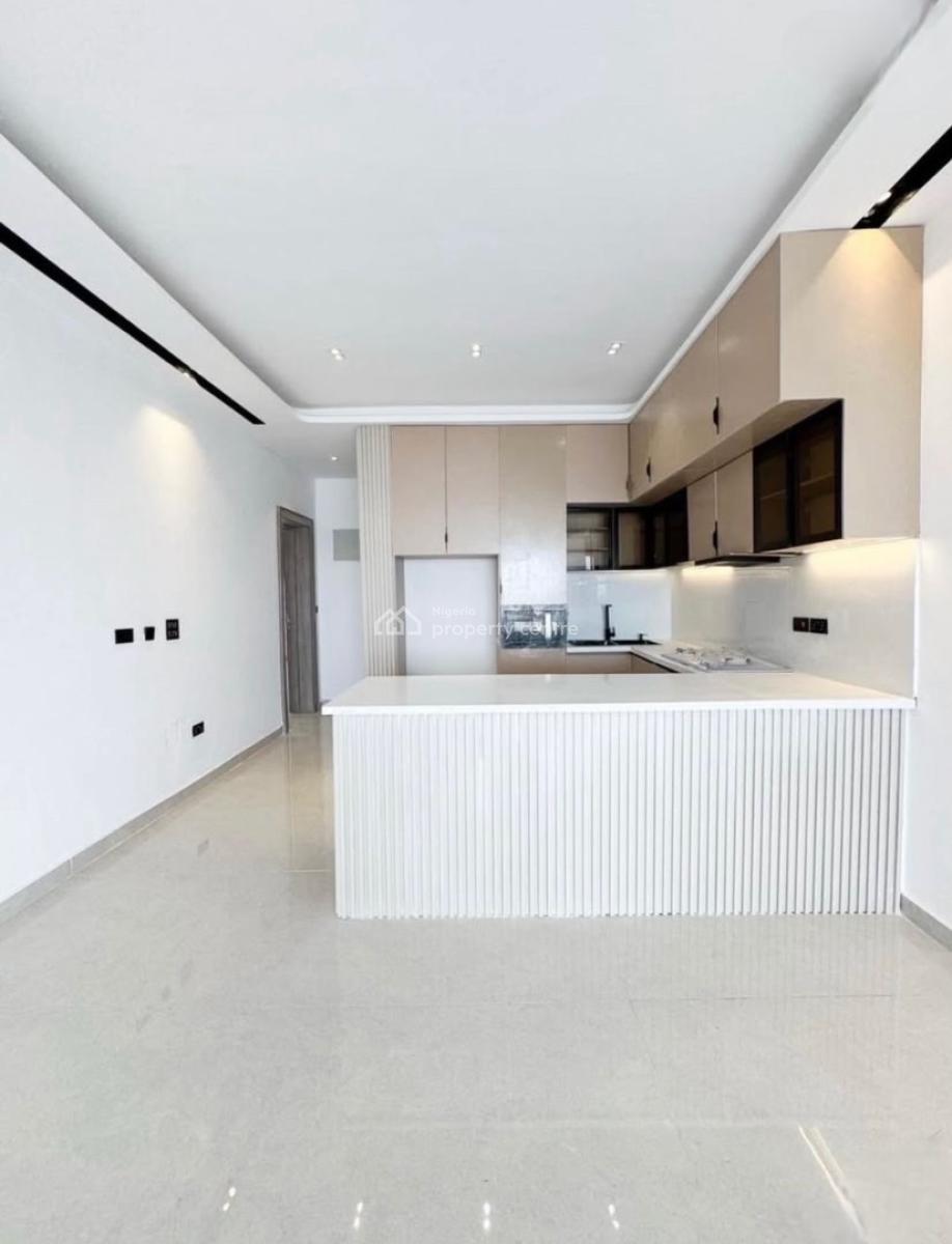 2 Bedroom Apartment with Pool and Elevator, Lekki Phase 1, Lekki, Lagos, Flat / Apartment for Sale