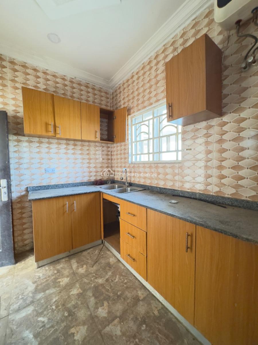 Neatly Revamped 2 Bedroom Flat, Jabi By Christ Embassy, Jabi, Abuja, Flat / Apartment for Rent