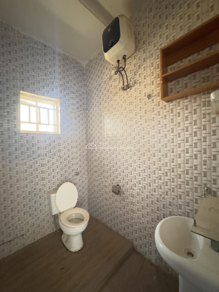 Neatly Revamped 2 Bedroom Flat, Jabi By Christ Embassy, Jabi, Abuja, Flat / Apartment for Rent