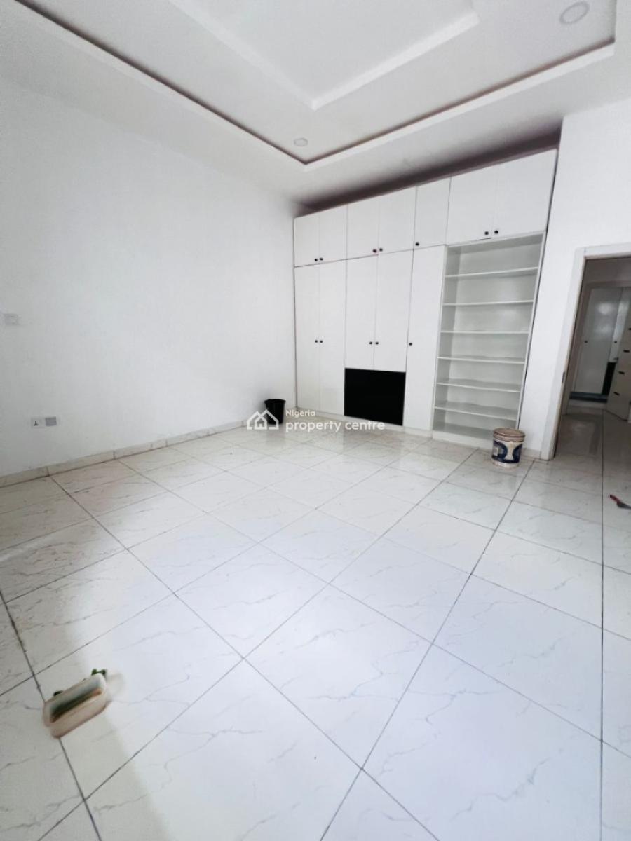 Finished 3-bedroom Terrace at Applewood 2 Estate, Orchid Hotel Road, Orchid Hotel Road, Lafiaji (8 Minutes From The Coastal Road), Lekki, Lekki, Lagos, Terraced Duplex for Rent