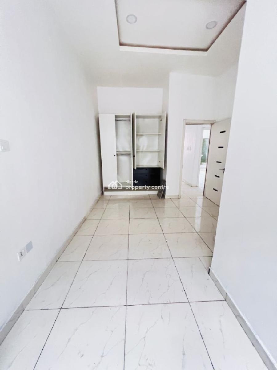 Finished 3-bedroom Terrace at Applewood 2 Estate, Orchid Hotel Road, Orchid Hotel Road, Lafiaji (8 Minutes From The Coastal Road), Lekki, Lekki, Lagos, Terraced Duplex for Rent