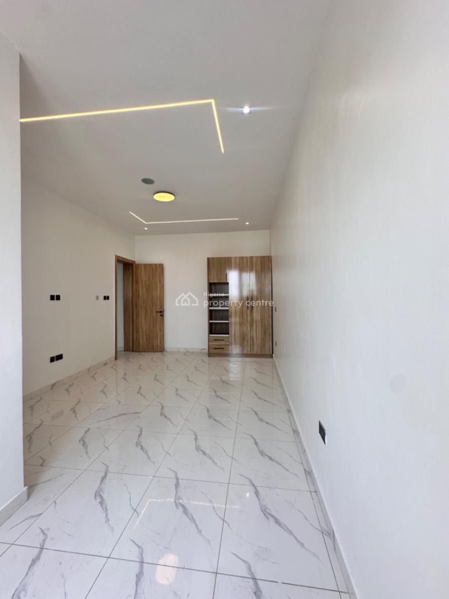 Clean and Fully Ready 2bedroom Apartment, Chevron Axis By New Road, Lekki, Lagos, Block of Flats for Sale