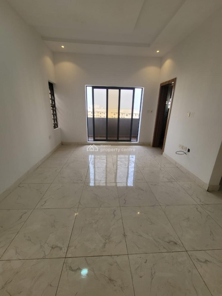 Luxury Brand New 2 Bedroom Apartment with Gym & Elevator, in an Estate, Lekki Phase 1, Lekki, Lagos, Flat / Apartment for Rent