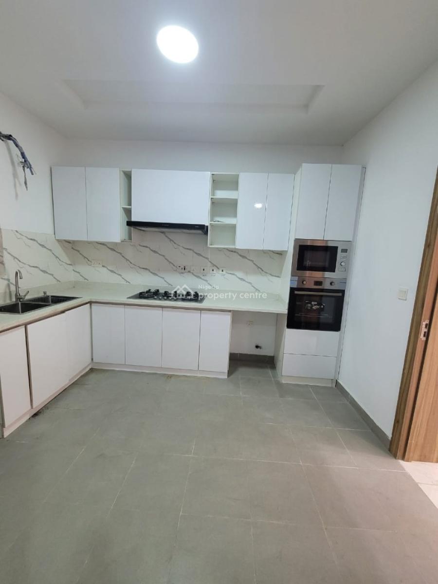 Luxury 3 Bedroom Apartment with Pool & Elevator, in an Estate, Lekki Phase 1, Lekki, Lagos, Flat / Apartment for Rent