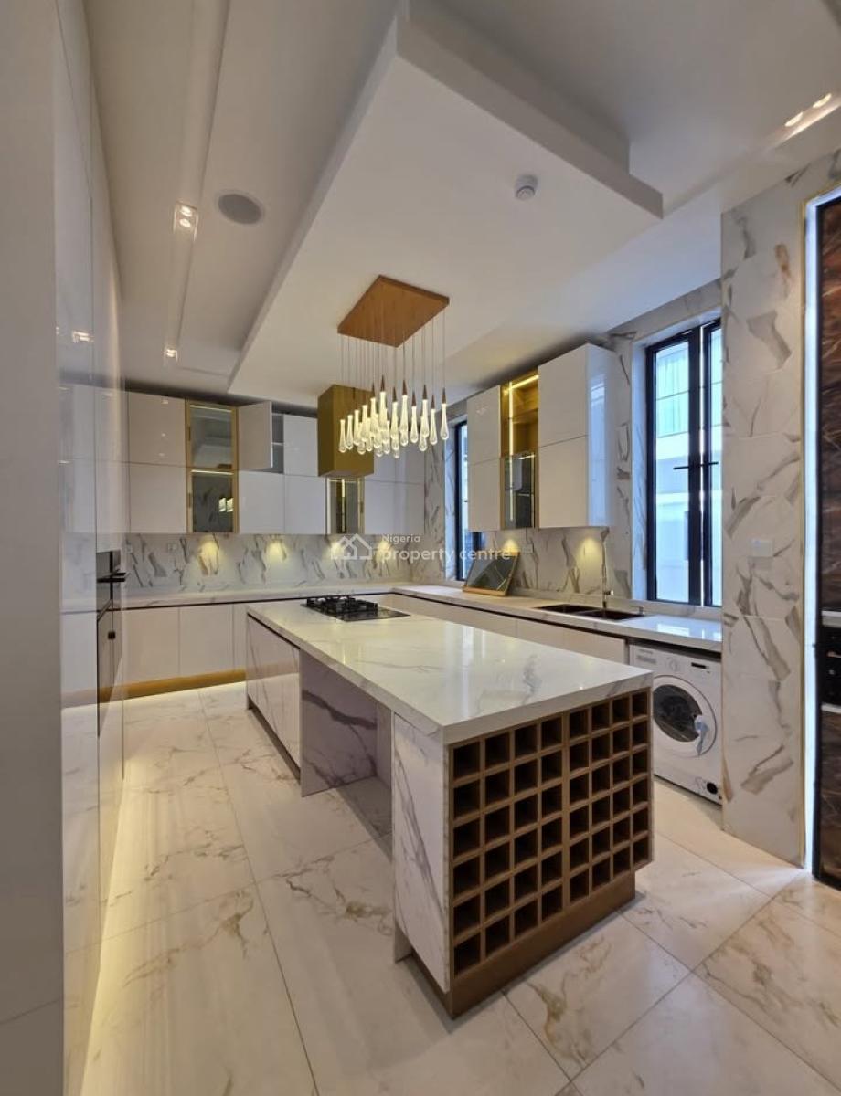 5 Bedroom Detached House, Pinnock Beach Estate, Osapa, Lekki, Lagos, Detached Duplex for Sale