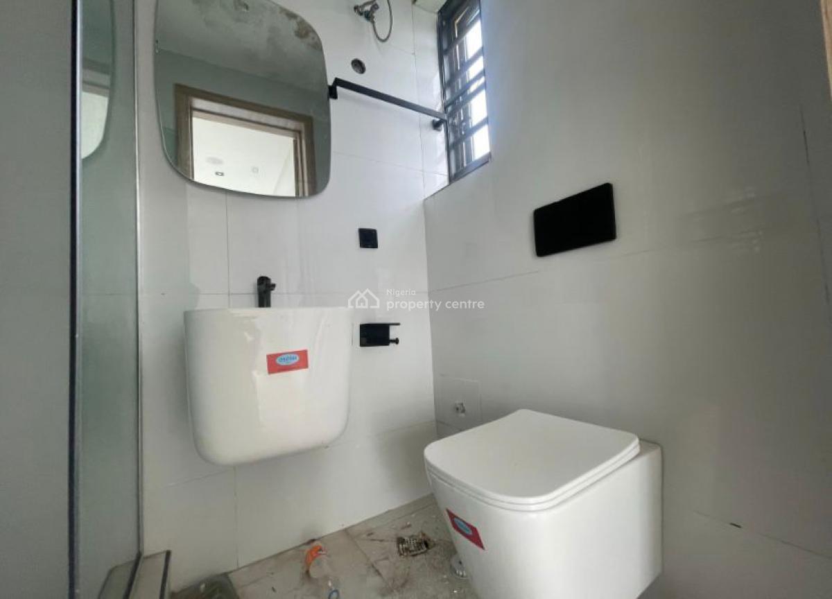 Luxury 2 Bedroom Apartment with Pool, Gym & Elevator, Lekki Phase 1, Lekki, Lagos, Flat / Apartment for Rent