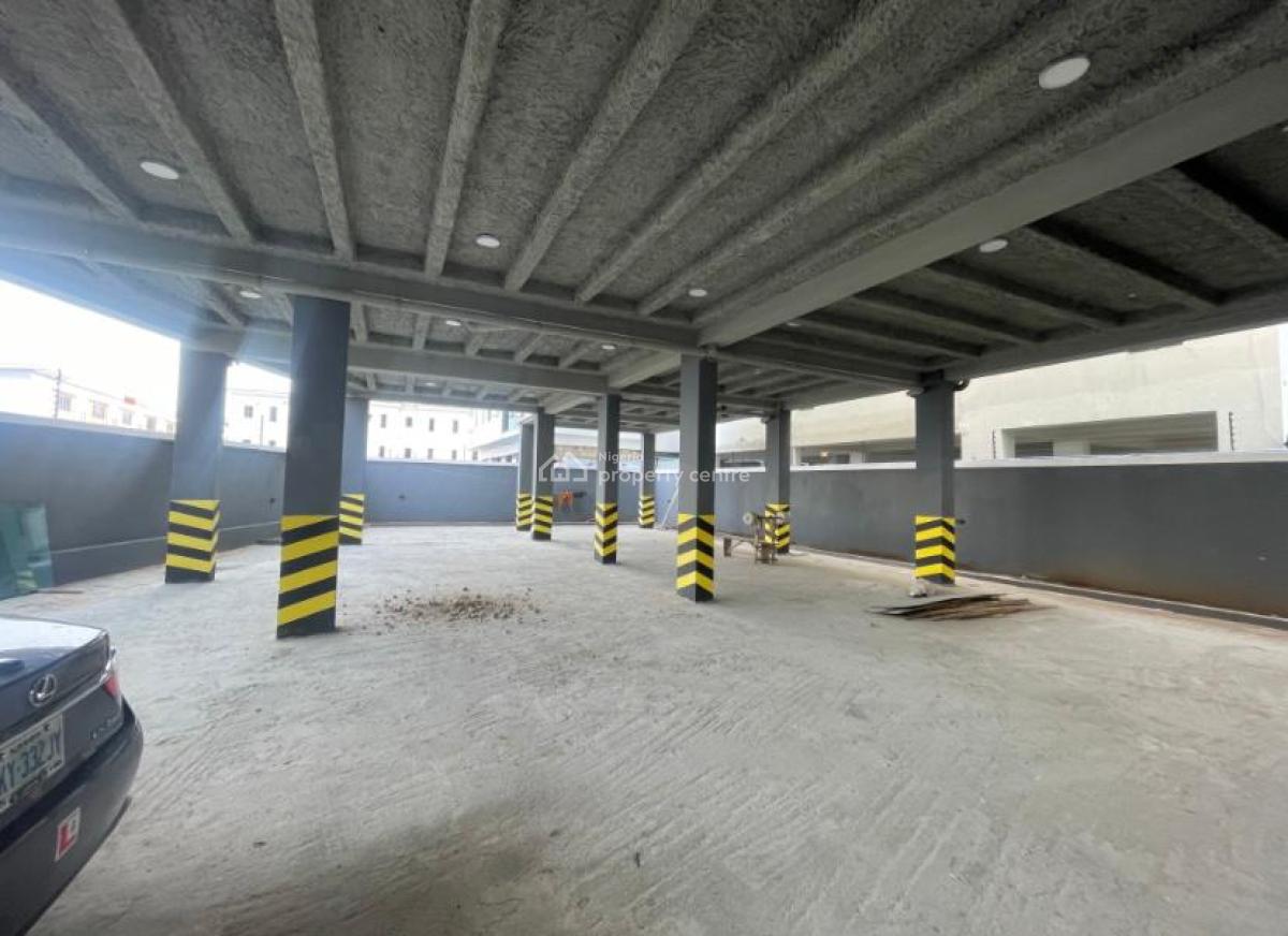 Luxury 2 Bedroom Apartment with Pool, Gym & Elevator, Lekki Phase 1, Lekki, Lagos, Flat / Apartment for Rent