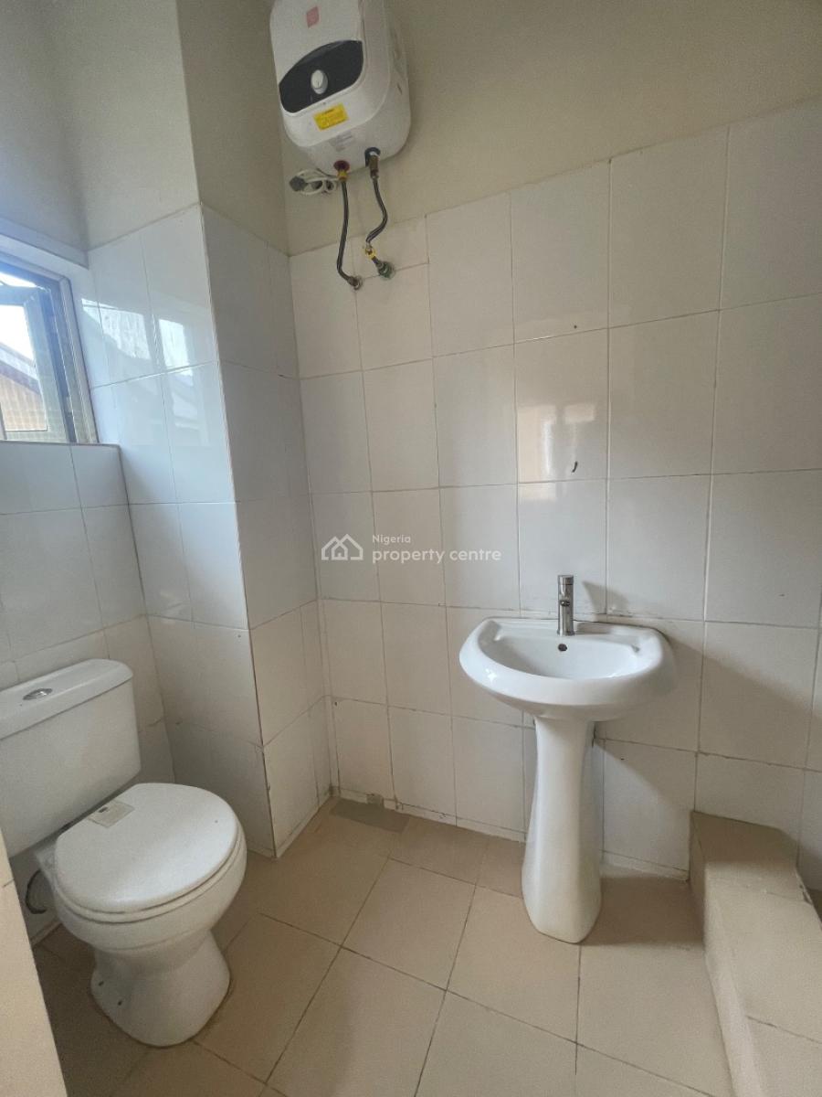 3 Bedroom Flat in a Secured Serene Estate, Abijo Gra, Abijo, Lekki, Lagos, Flat / Apartment for Rent