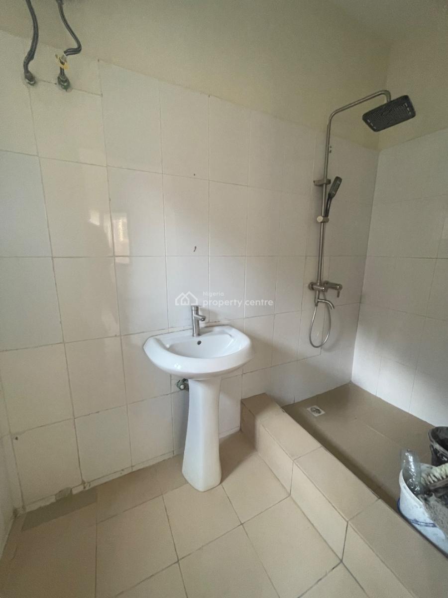 3 Bedroom Flat in a Secured Serene Estate, Abijo Gra, Abijo, Lekki, Lagos, Flat / Apartment for Rent