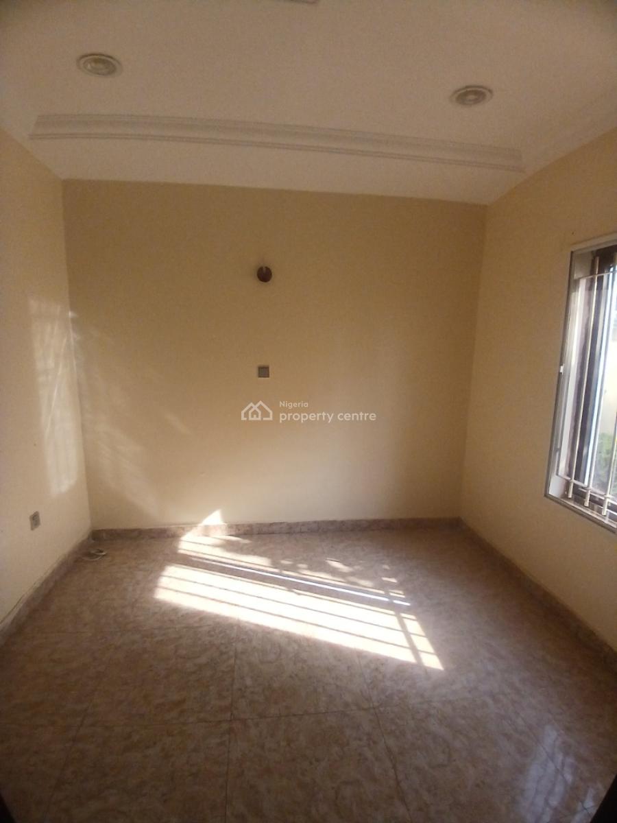Well Built 3 Bedroom Block of Flat, Asokoro District Abuja Diplomatic Zone, Asokoro District, Abuja, House for Rent