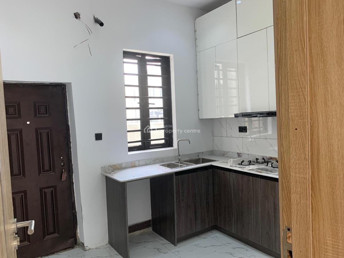 4 Bedroom Terrace Duplex on 2 Floors, Orchid Road, Lekki, Lagos, Terraced Duplex for Sale