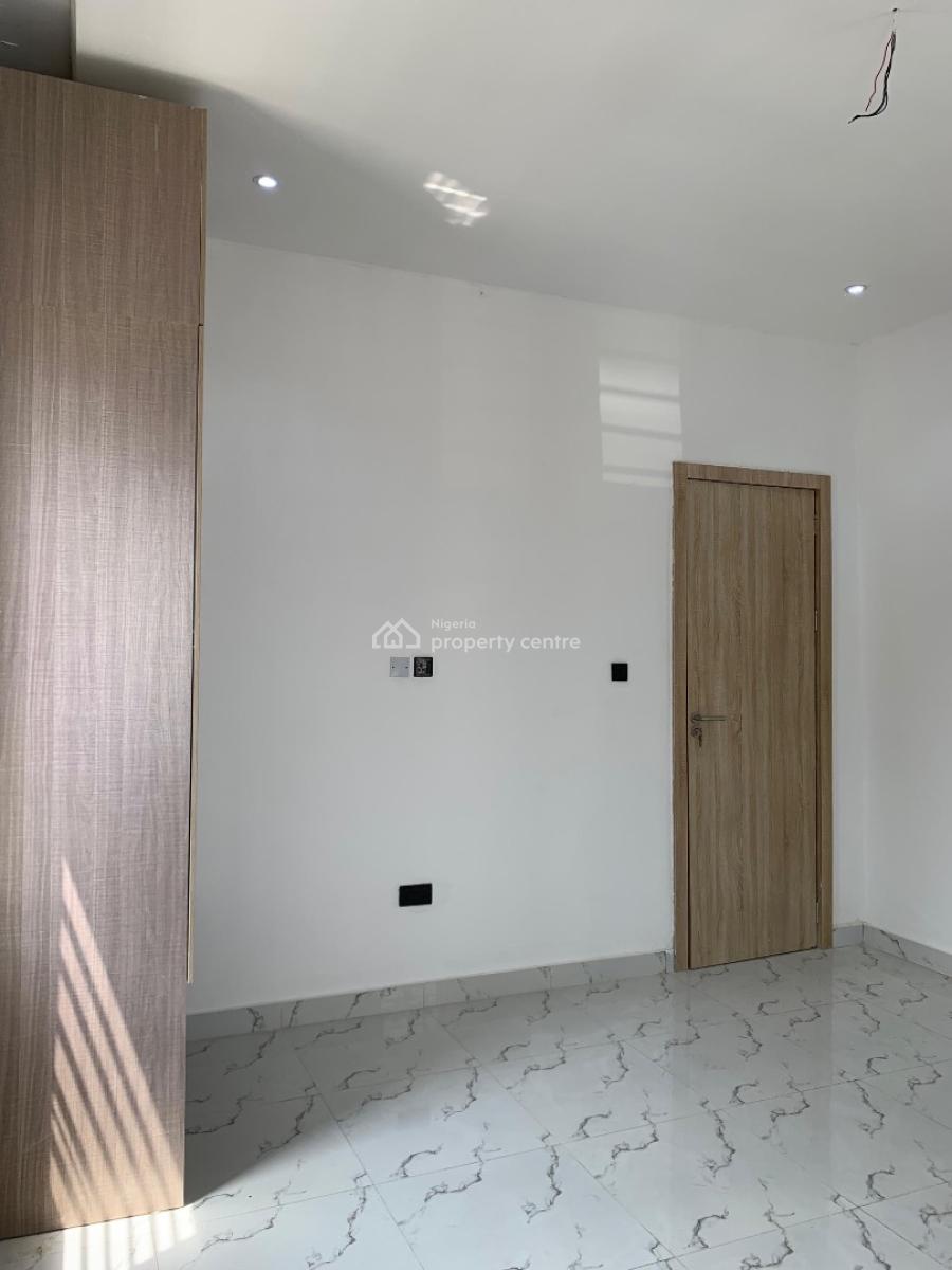 4 Bedroom Terrace Duplex on 2 Floors, Orchid Road, Lekki, Lagos, Terraced Duplex for Sale