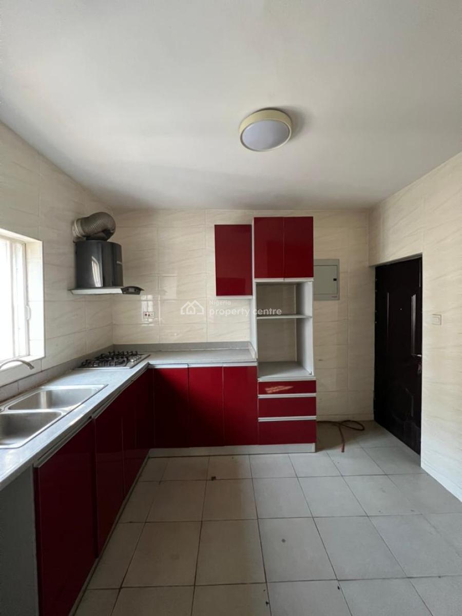 Spacious 2 Bedroom Apartment, Chevron Toll Gate, Lekki, Lagos, Flat / Apartment for Rent