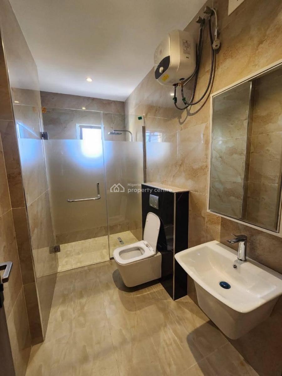 Well and Nice Furnished 3 Bedroom Apartment 4th Floor, Off Ajose Adeogun Behind Zenith Bank, Victoria Island (vi), Lagos, Flat / Apartment for Rent