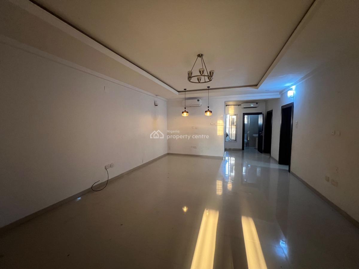 2 Bedroom Apartment, Off Moshood, Victoria Island (vi), Lagos, Flat / Apartment for Rent