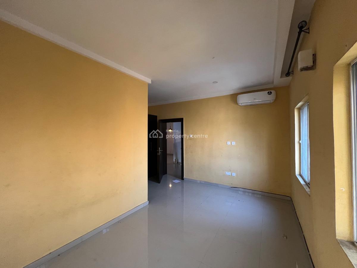 2 Bedroom Apartment, Off Moshood, Victoria Island (vi), Lagos, Flat / Apartment for Rent