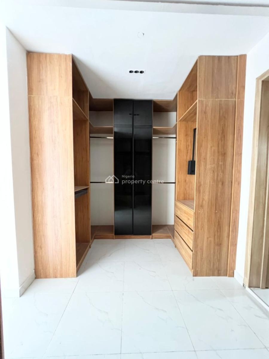 Beautifully Positioned 4bedroom Terrace Duplex Newly Buit to Taste, Secured Estate, Lekki Phase 1, Lekki, Lagos, Terraced Duplex for Sale