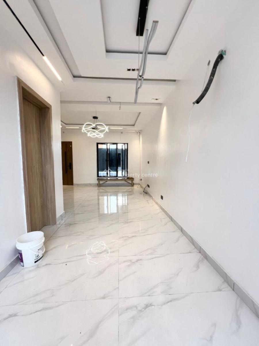 Beautifully Positioned 4bedroom Terrace Duplex Newly Buit to Taste, Secured Estate, Lekki Phase 1, Lekki, Lagos, Terraced Duplex for Sale