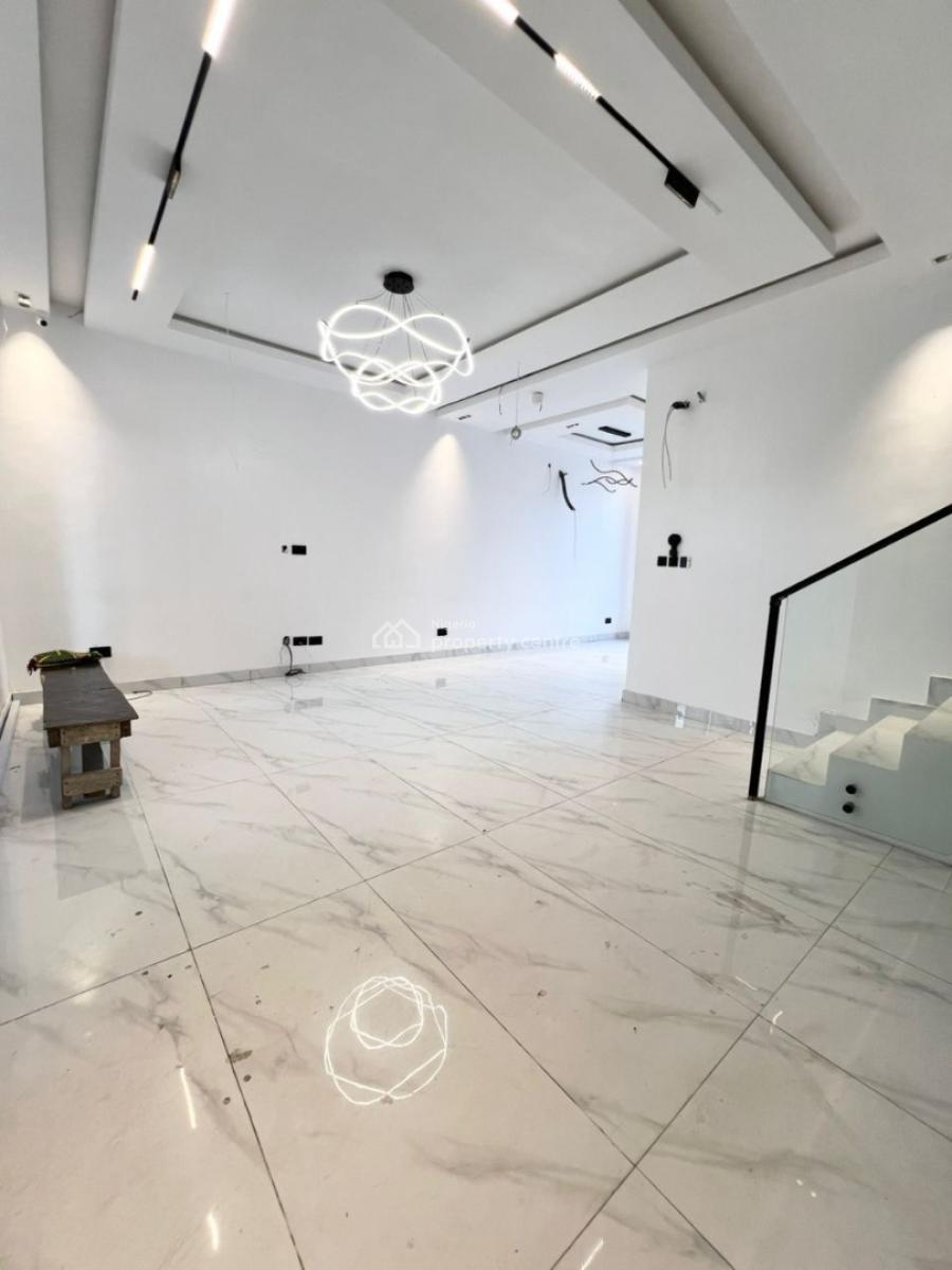 Beautifully Positioned 4bedroom Terrace Duplex Newly Buit to Taste, Secured Estate, Lekki Phase 1, Lekki, Lagos, Terraced Duplex for Sale