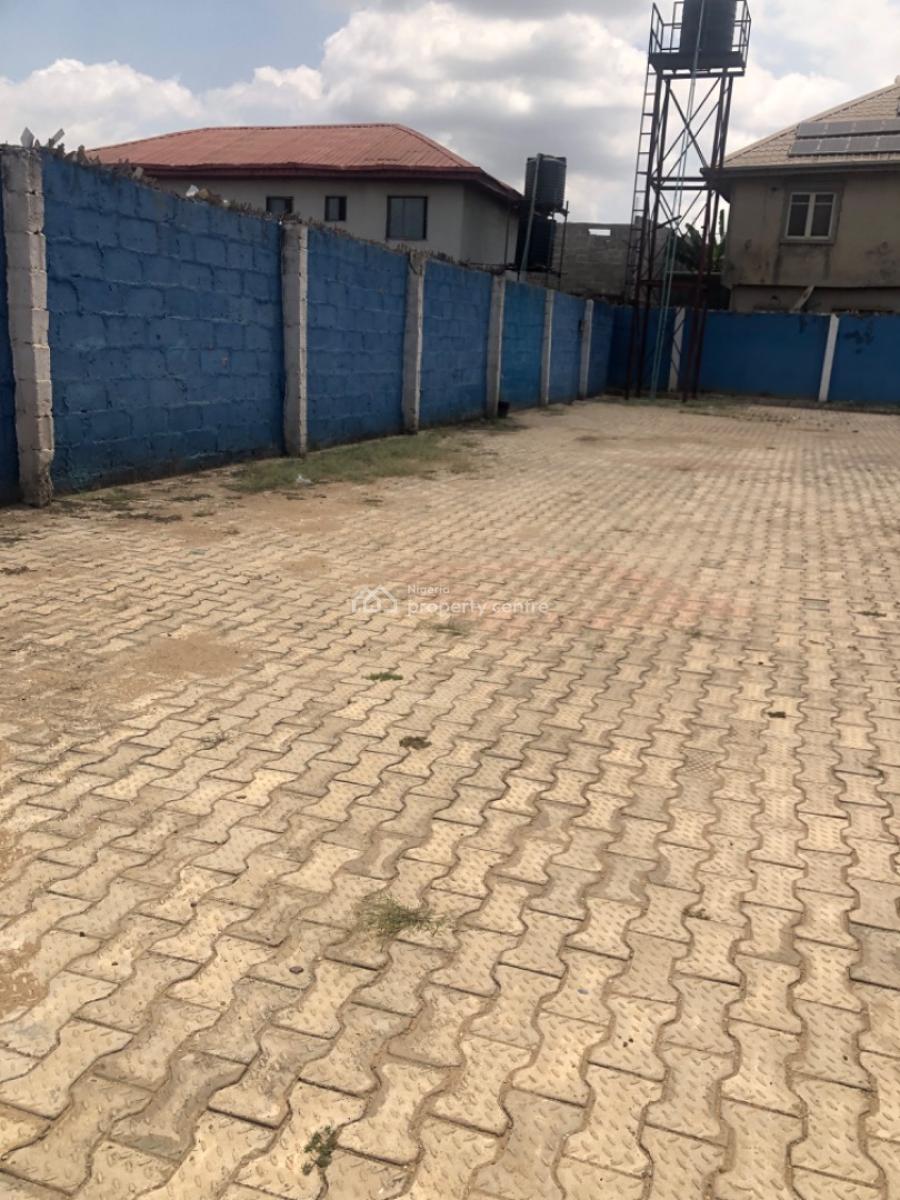 Open Space for Car Wash Or Bar Or Car Lot, Magboro Facing Major Road, Magboro, Ogun, Commercial Land for Rent