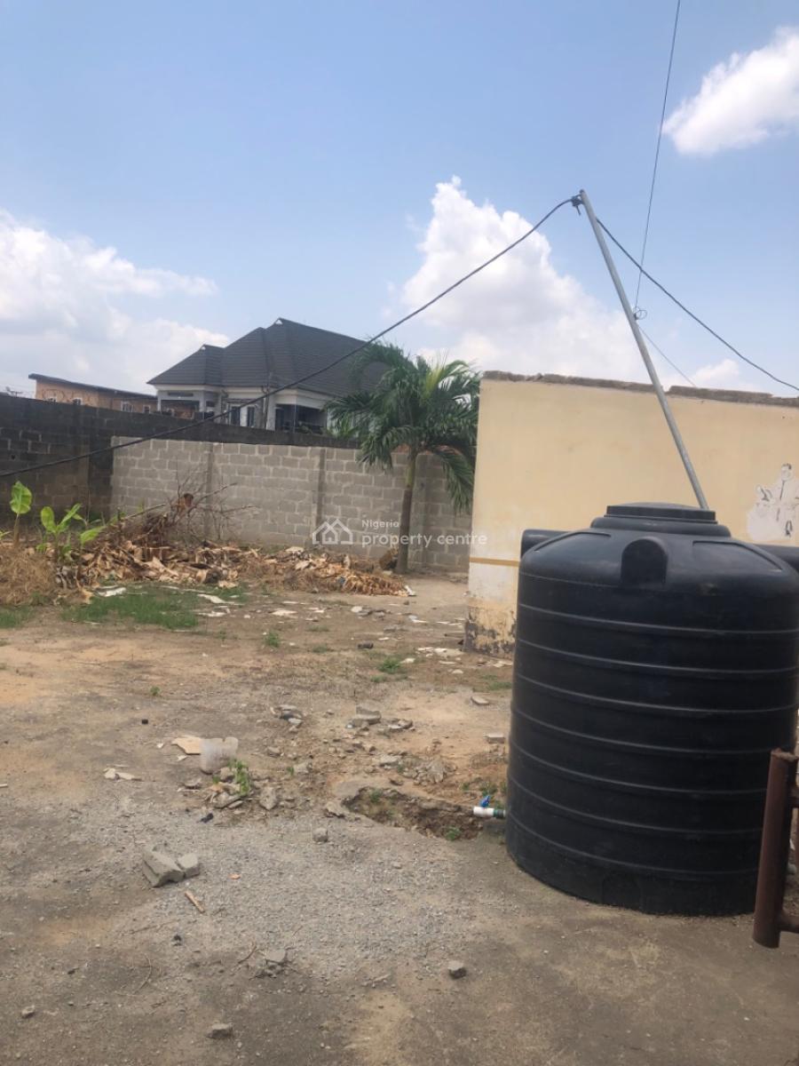 Open Space for Car Wash Or Bar Or Car Lot, Magboro, Ogun, Commercial Land for Rent