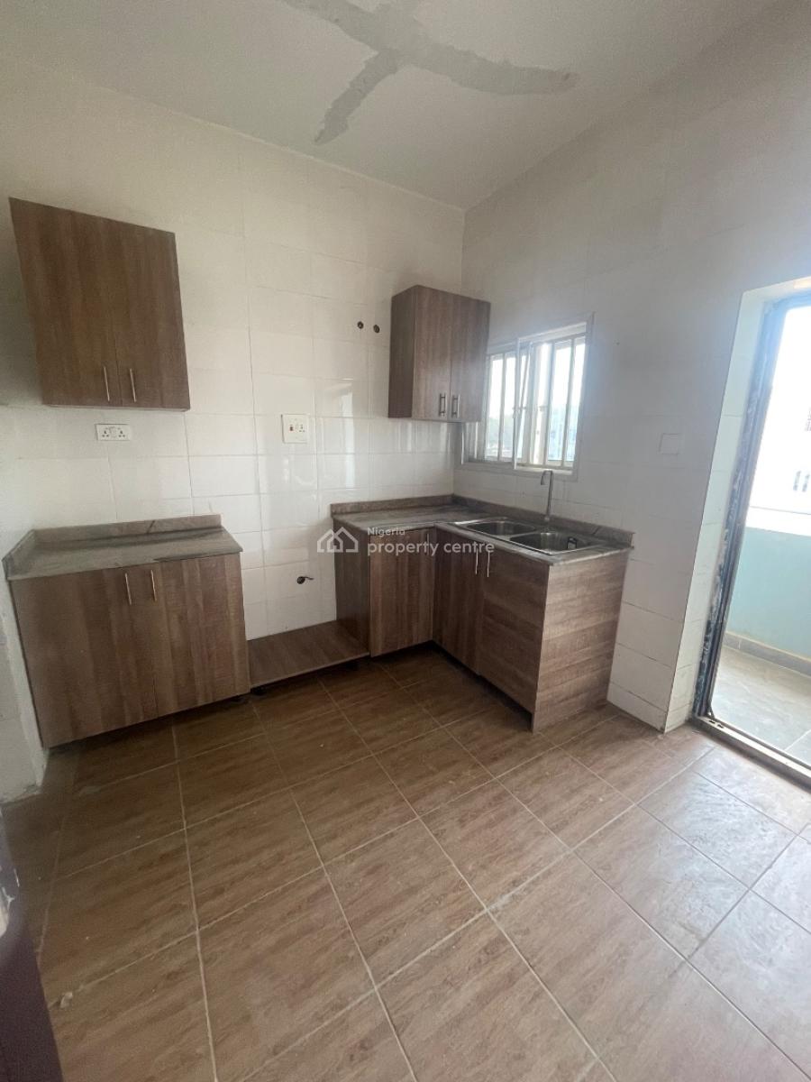 Newly Built 2 Bedroom Apartment, Karmo, Abuja, Flat / Apartment for Rent