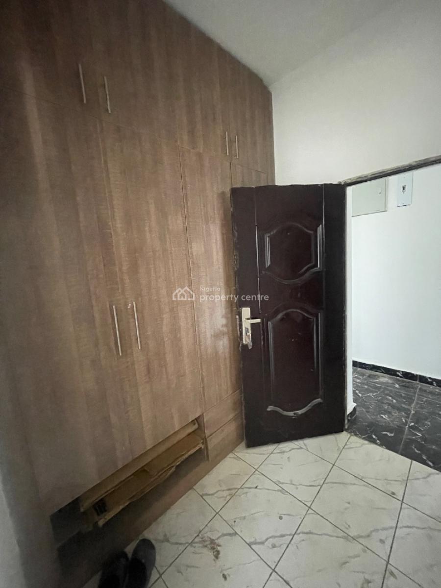 Newly Built 2 Bedroom Apartment, Karmo, Abuja, Flat / Apartment for Rent