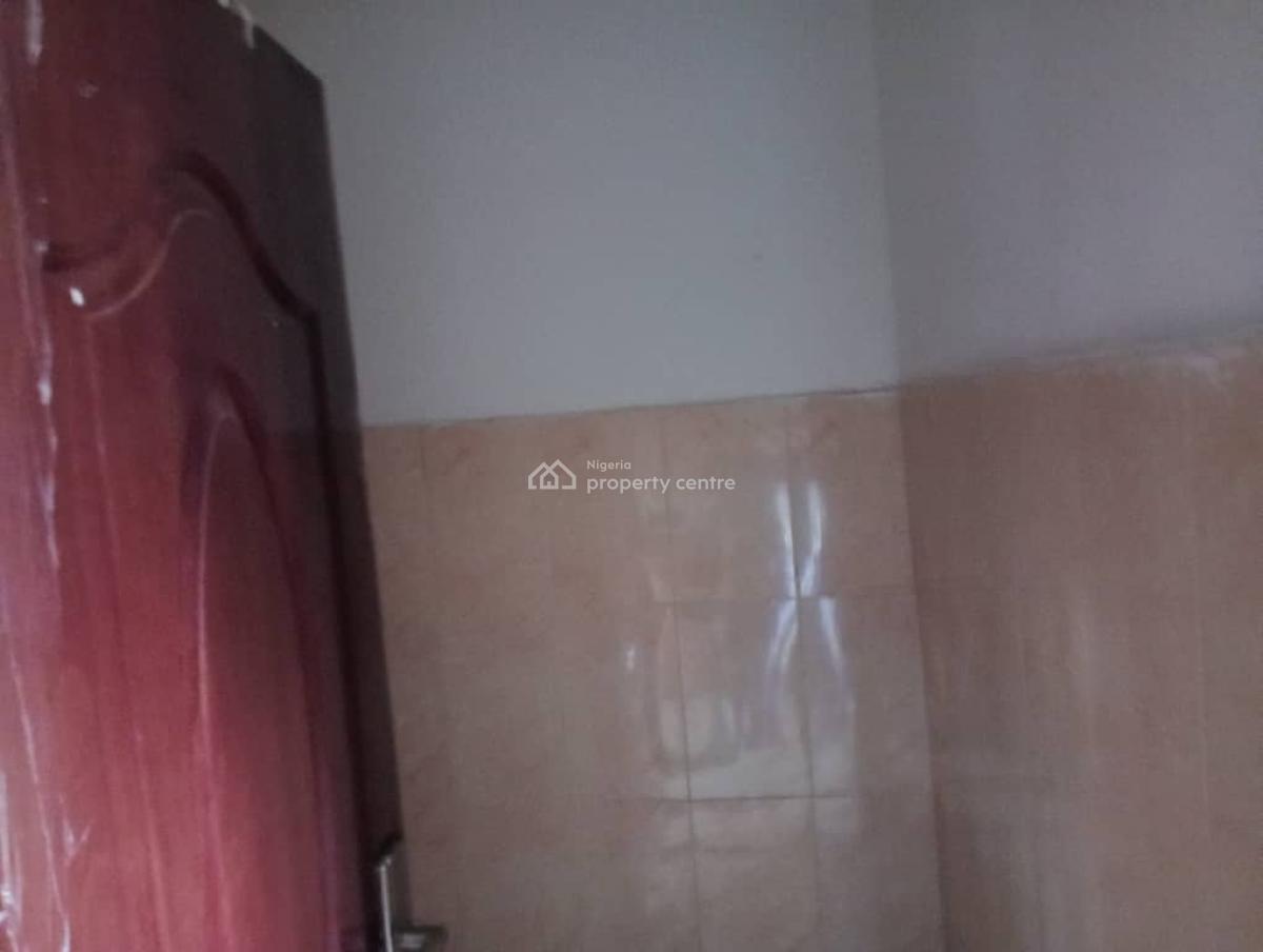 Bungalow at Magboro Close to Express, Magboro, Magboro, Ogun, Block of Flats for Sale