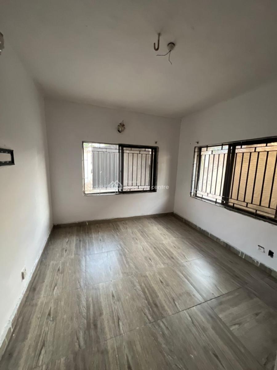 Clean 2 Bedrooms Flat, Agungi, Lekki, Lagos, Flat / Apartment for Rent