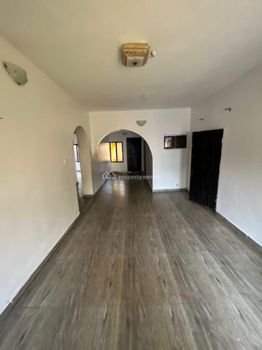 Clean 2 Bedrooms Flat, Agungi, Lekki, Lagos, Flat / Apartment for Rent