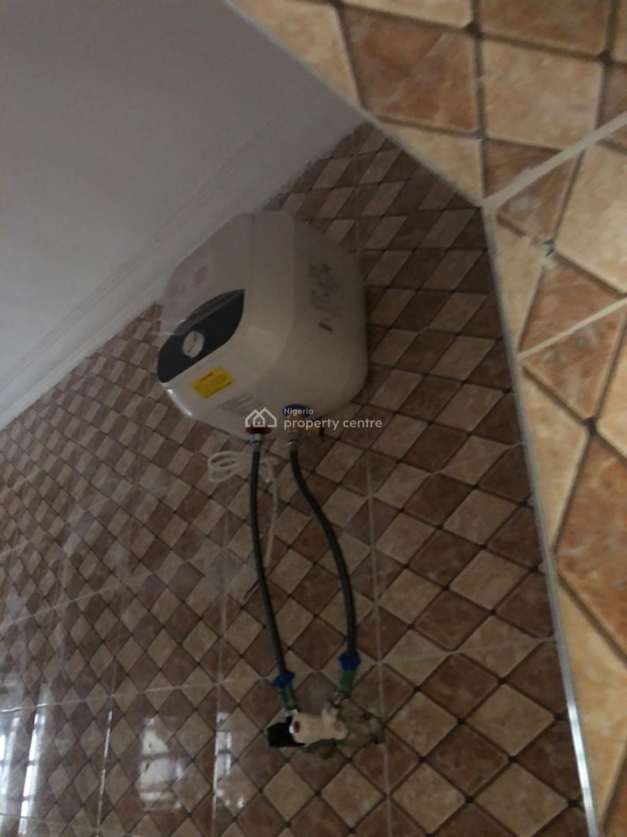 Lovely Mini Flat at Magboro Close to Major Road, Magboro, Magboro, Ogun, Mini Flat (room and Parlour) for Rent