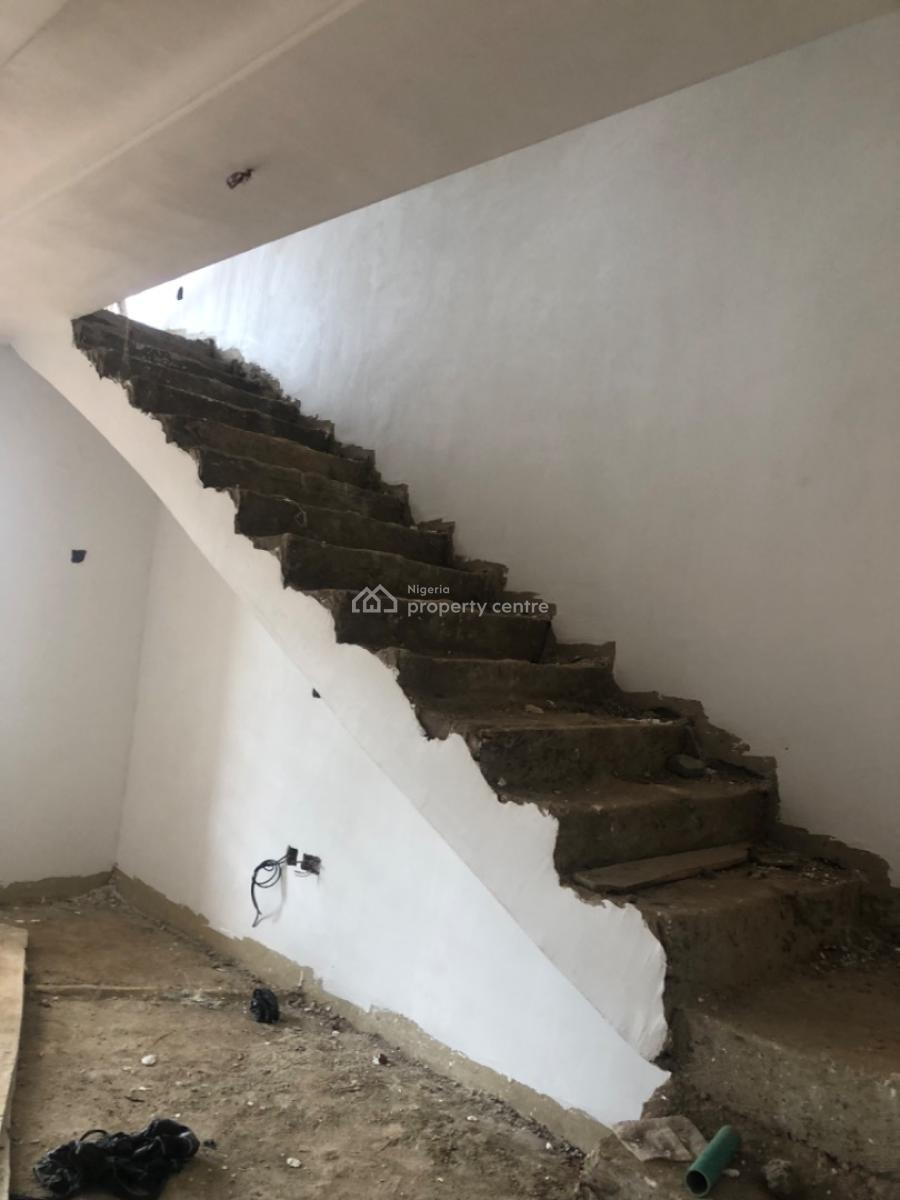 4 Bedroom Terrace Duplex at Magboro, Magboro, Magboro, Ogun, Terraced Duplex for Sale