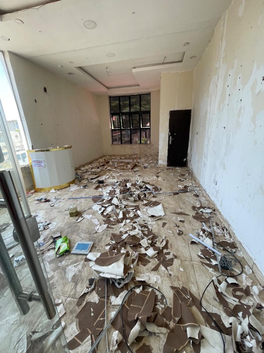 Strategic 40sqm Space, Gwarinpa, Abuja, Plaza / Complex / Mall for Rent