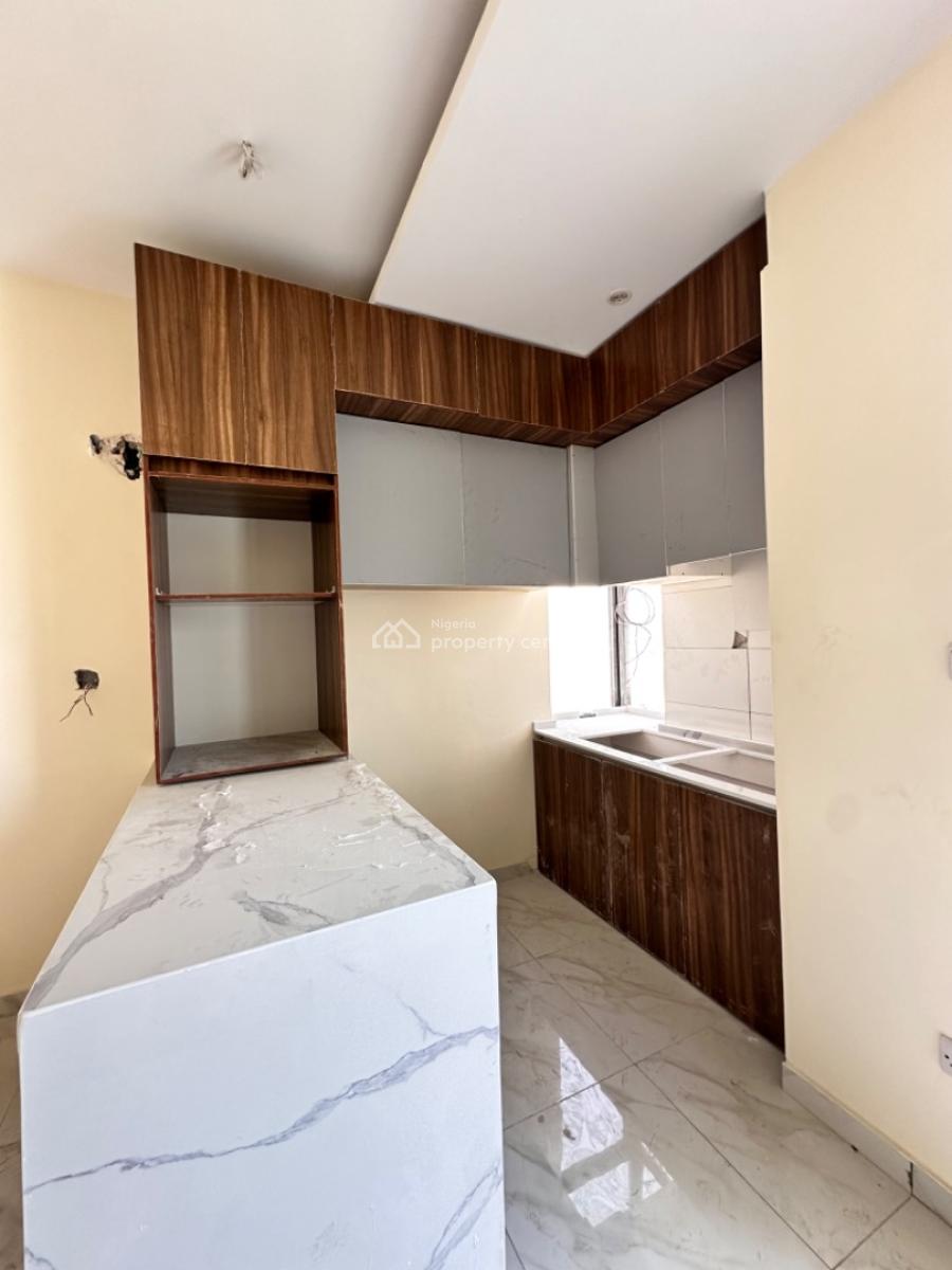 Clean and Affordable 1 Bedroom Apartment, Ikate Axis, Lekki, Lagos, Mini Flat (room and Parlour) for Sale