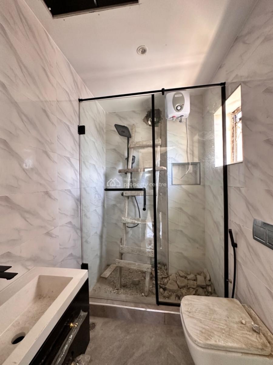 Clean and Affordable 1 Bedroom Apartment, Ikate Axis, Lekki, Lagos, Mini Flat (room and Parlour) for Sale