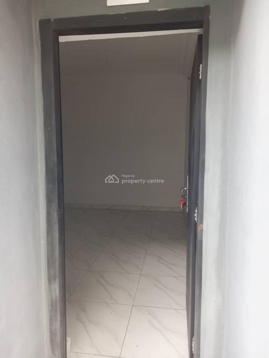 Spacious Self Contain, Mobil Road, Ajah, Lagos, Self Contain (single Rooms) for Rent