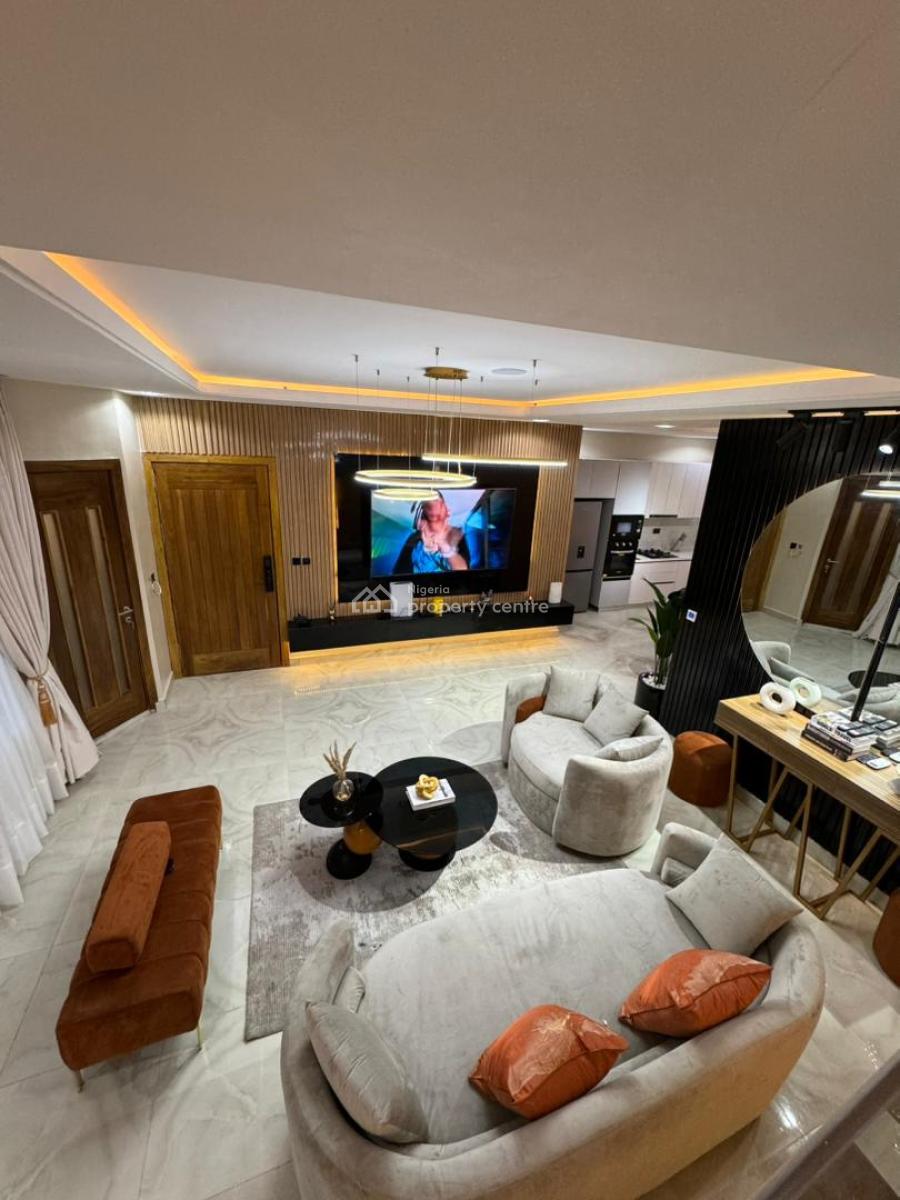 Beautifully Furnished Luxury  2 Bedroom  Maisonette, Lekki Phase 1, Lekki, Lagos, Flat / Apartment for Rent