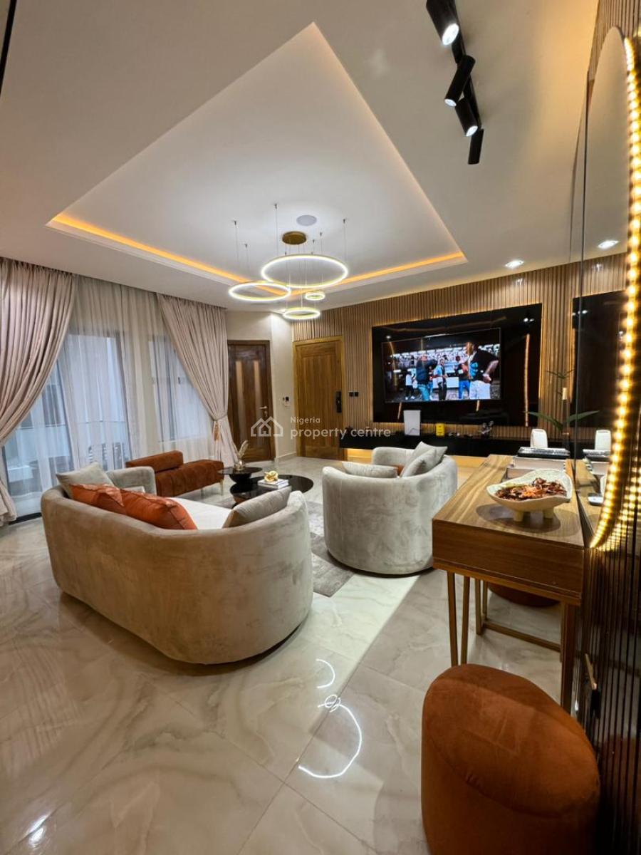 Beautifully Furnished Luxury  2 Bedroom  Maisonette, Lekki Phase 1, Lekki, Lagos, Flat / Apartment for Rent