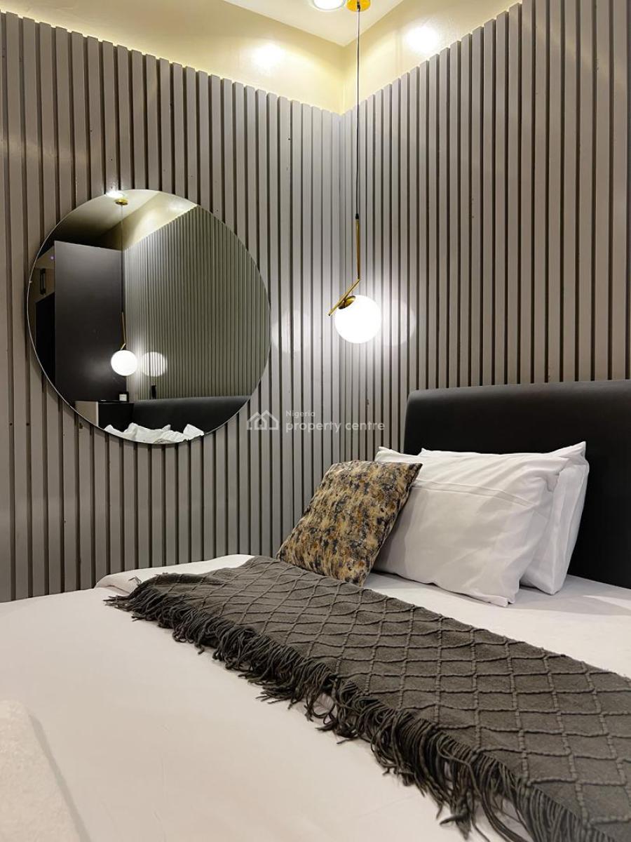 Beautifully Furnished Luxury  2 Bedroom  Maisonette, Lekki Phase 1, Lekki, Lagos, Flat / Apartment for Rent