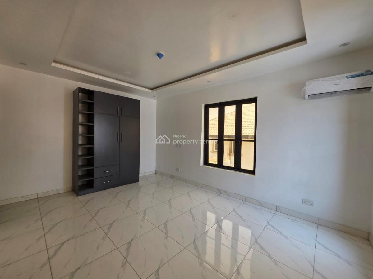 2 Bedroom Apartment with Swimming Pool, Lekki Phase 1, Lekki Phase 1, Lekki, Lagos, Flat / Apartment for Sale