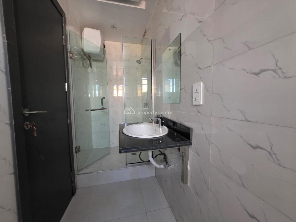 2 Bedroom Apartment with Swimming Pool, Lekki Phase 1, Lekki Phase 1, Lekki, Lagos, Flat / Apartment for Sale