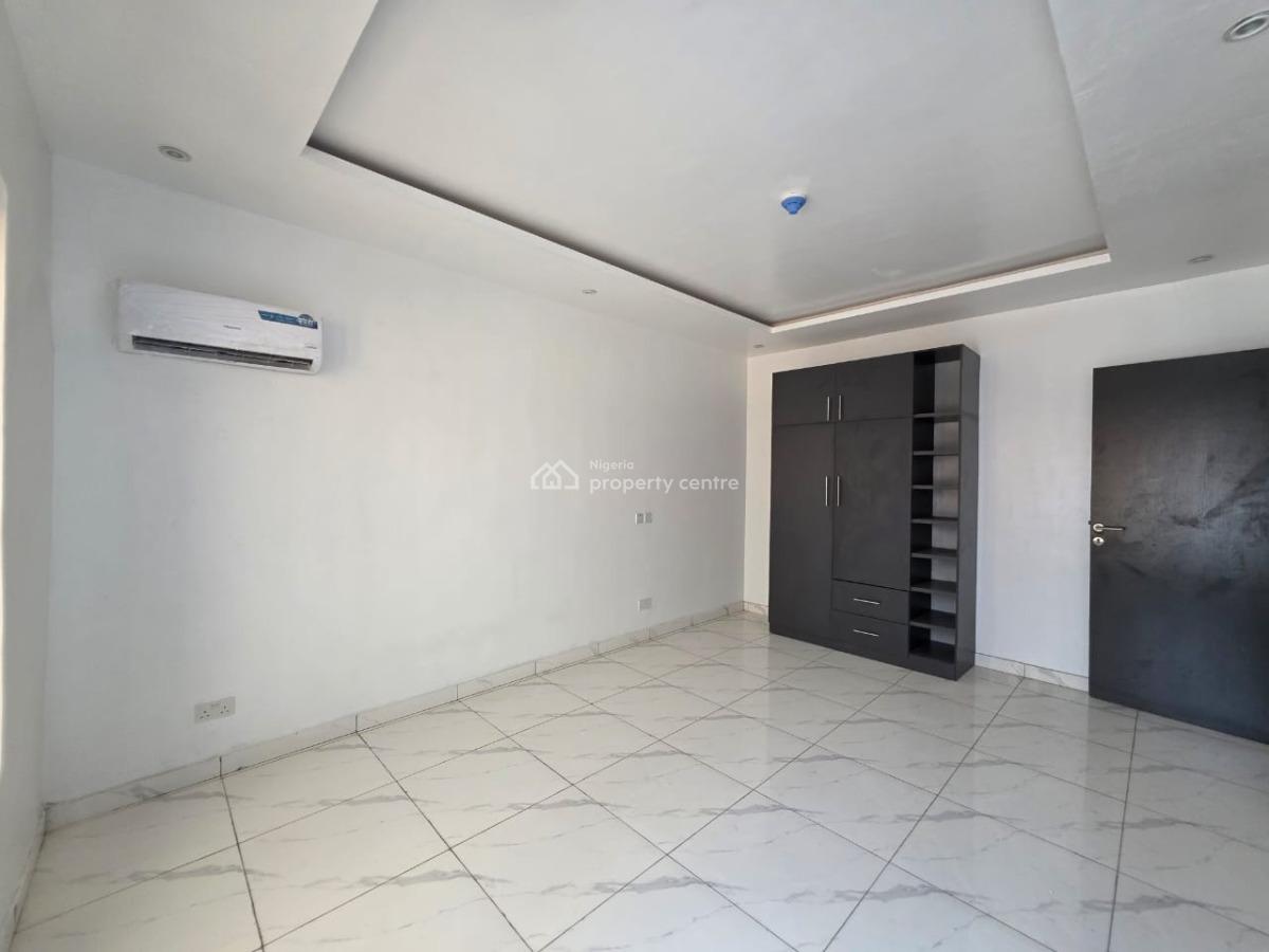 2 Bedroom Apartment with Swimming Pool, Lekki Phase 1, Lekki Phase 1, Lekki, Lagos, Flat / Apartment for Sale