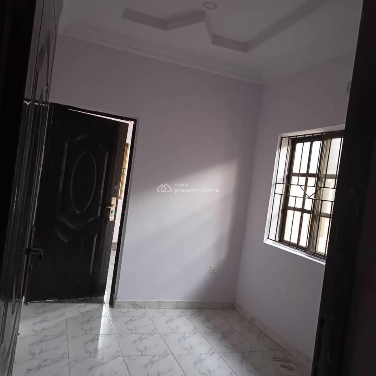 Well Maintained 1 Bedroom Apartment Upstairs, Off Palace Road, Oniru, Victoria Island (vi), Lagos, Mini Flat (room and Parlour) for Rent