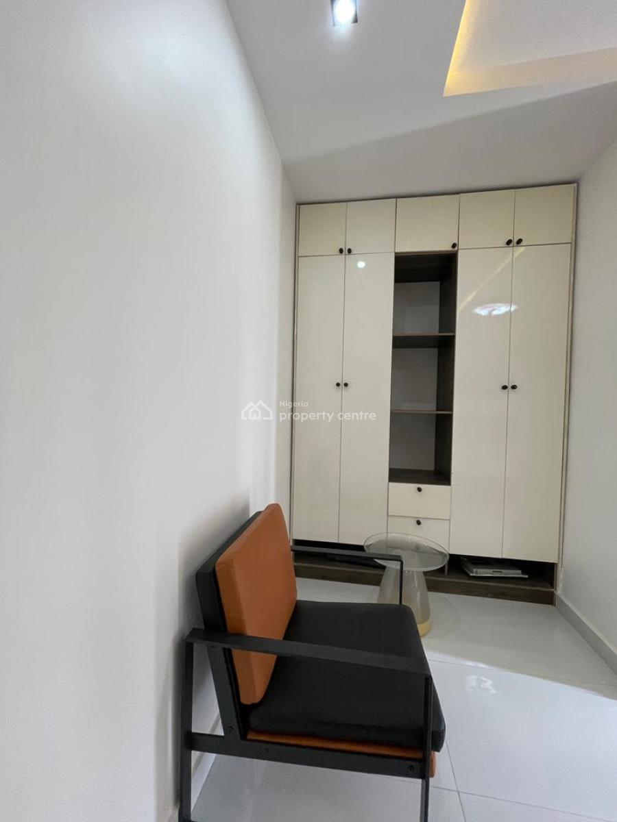 3 Bedroom Apartment with Boys Quarters, Lekki Phase 1, Lekki, Lagos, Flat / Apartment for Sale