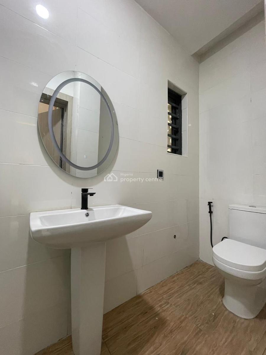 3 Bedroom Apartment with Boys Quarters, Lekki Phase 1, Lekki, Lagos, Flat / Apartment for Sale