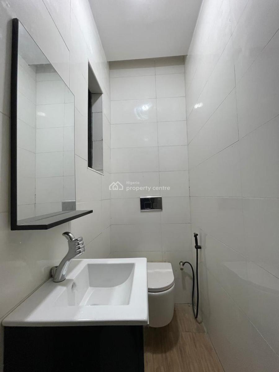 1 Bedroom Apartment, Lekki Phase 1, Lekki, Lagos, Flat / Apartment for Sale