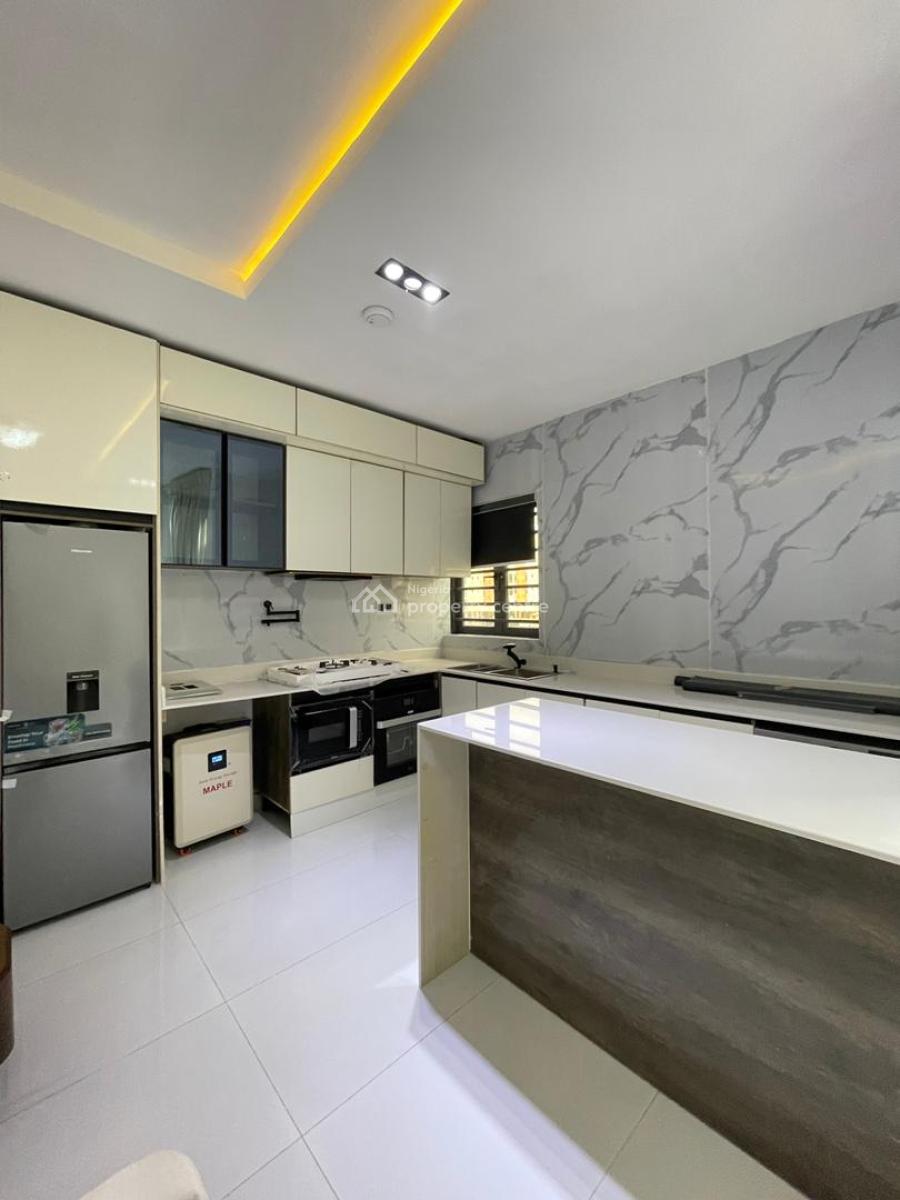 1 Bedroom Apartment, Lekki Phase 1, Lekki, Lagos, Flat / Apartment for Sale